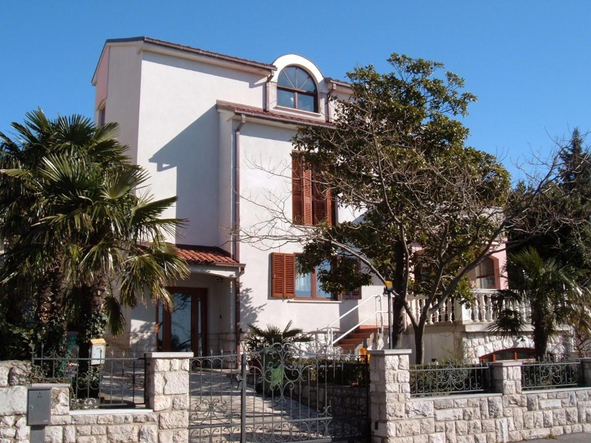 30072 - Goran Apartment
