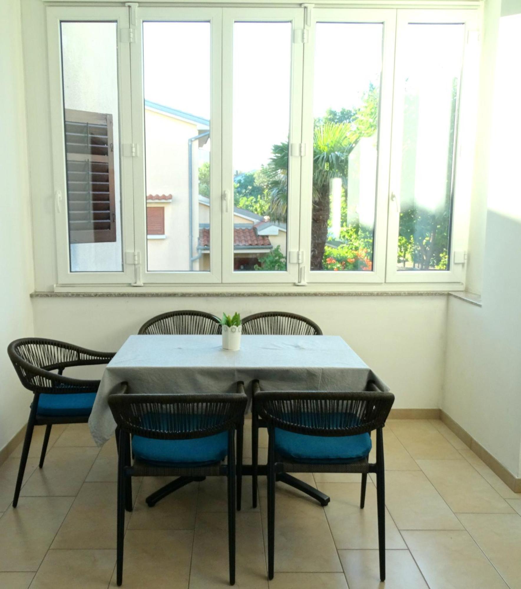 30072 - Goran Apartment *